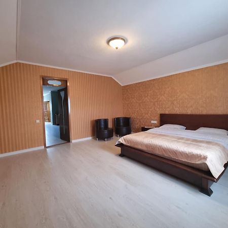 Hotel Ник Аэро Jarkov Habitación foto