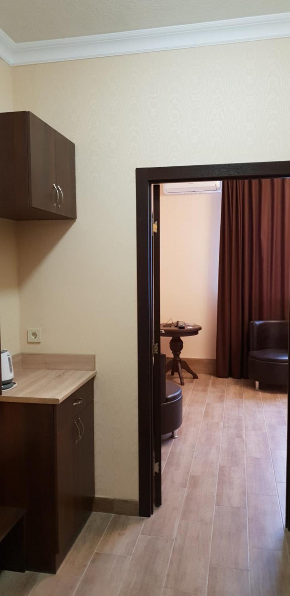 Hotel Ник Аэро Jarkov Habitación foto
